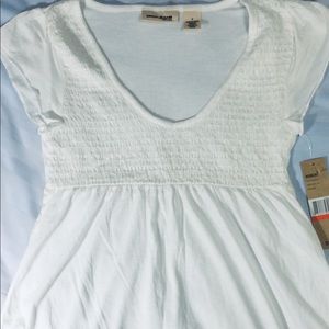 DKNY white c neck t with ruched bodice